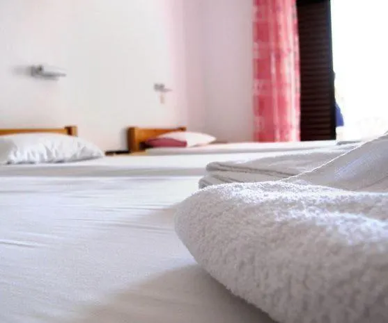 Skentos Apartmanhotel *
