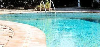 Aparthotel Skentos