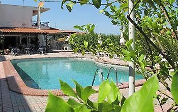 Apart Otel Skentos Kriopigi