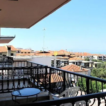 Skentos Apartmanhotel *